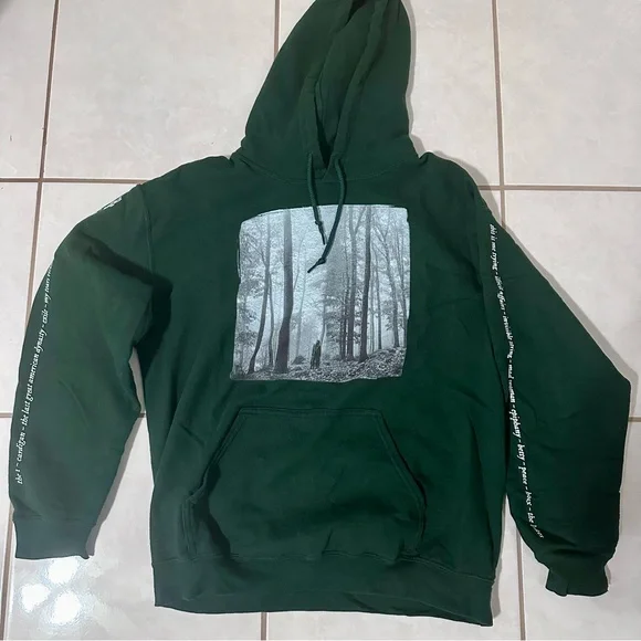 Taylor Swift Tops Taylor Swift In The Trees Green Hoodie